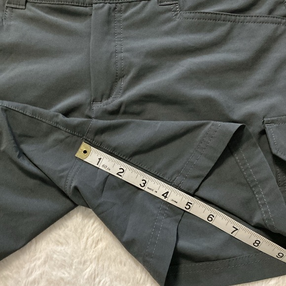 Eddie Bauer Hiking Cargo Shorts - Picture 3 of 6